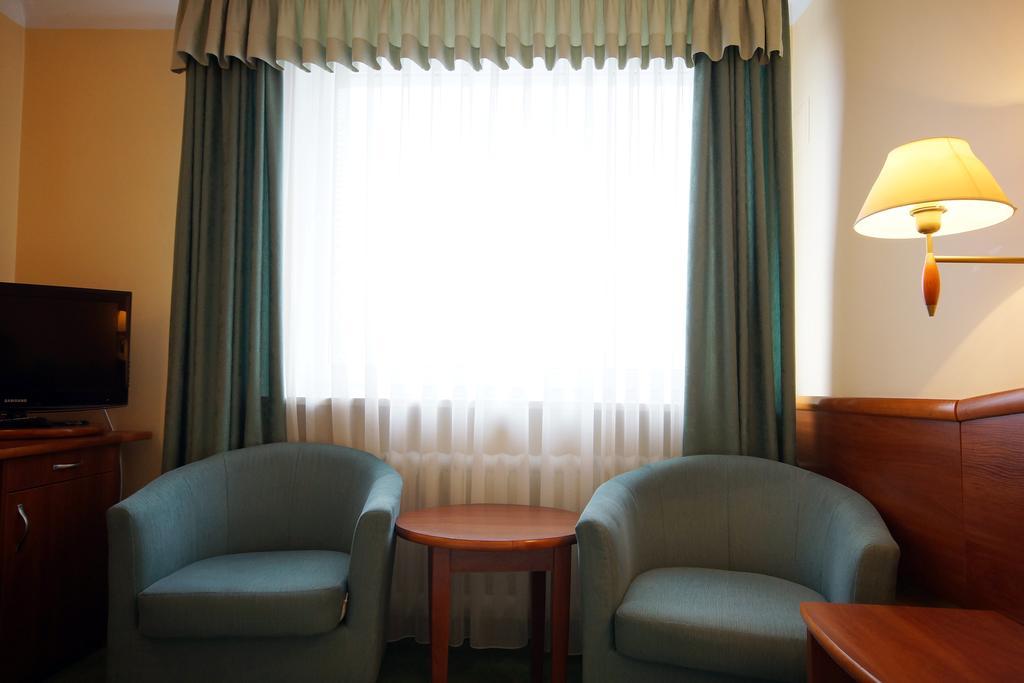 Chełm Hotel Kamena מראה חיצוני תמונה