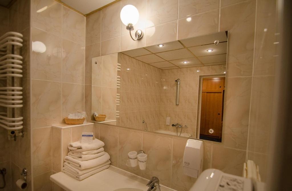 Chełm Hotel Kamena מראה חיצוני תמונה